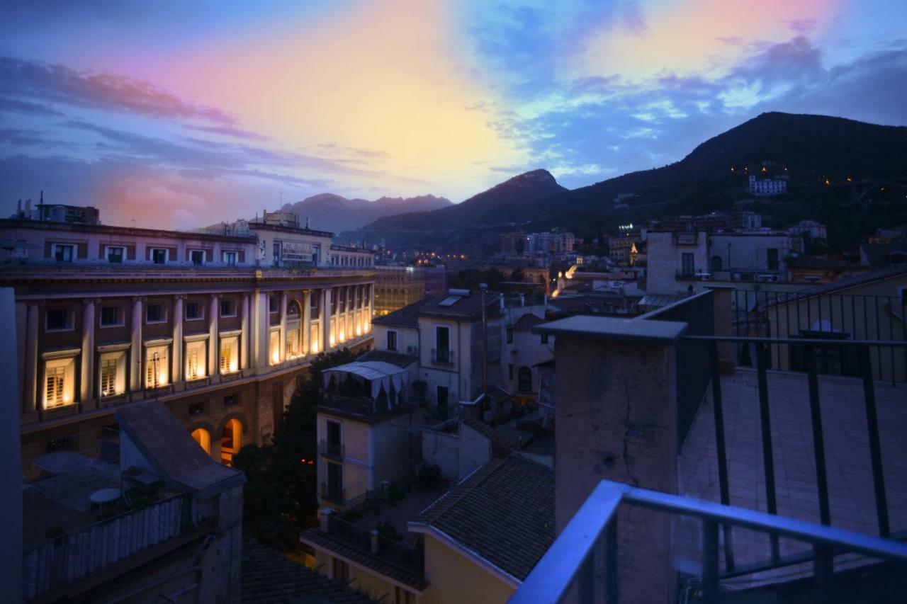 Willy'S Home Salerno Dış mekan fotoğraf